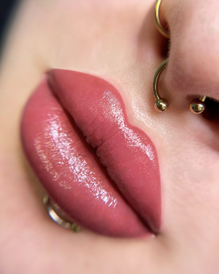 Echtes PMU-Lippen-Ergebnis bei GLAM.INK